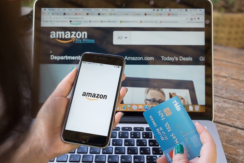 A Guide on How to Use PayPal on Amazon image