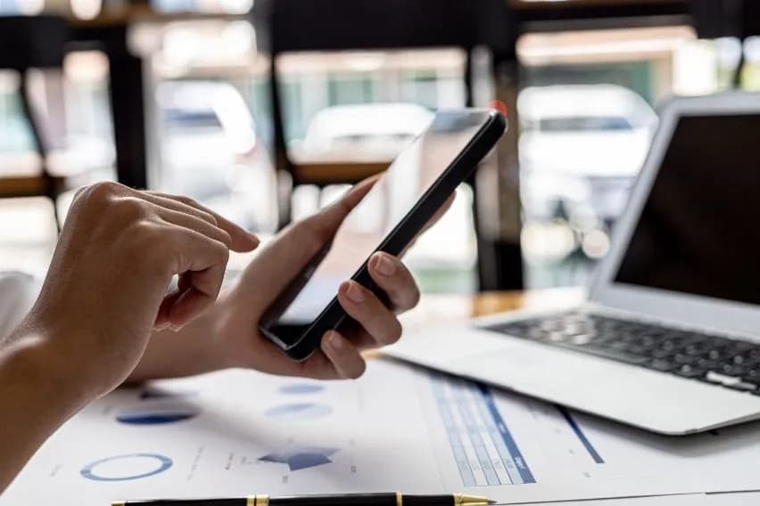 How to Send an Invoice: An Overview