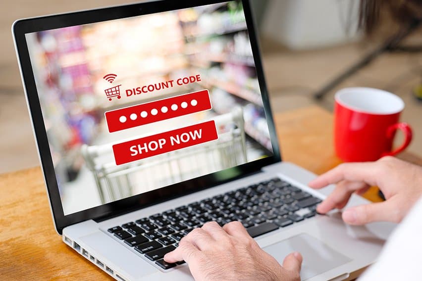 Invoice Discounting vs Factoring: What’s the Difference? image