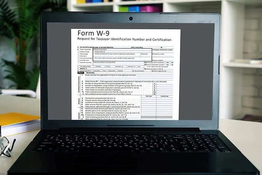 How to Fill Out a W9: Step-by-Step Guide for 2025 image