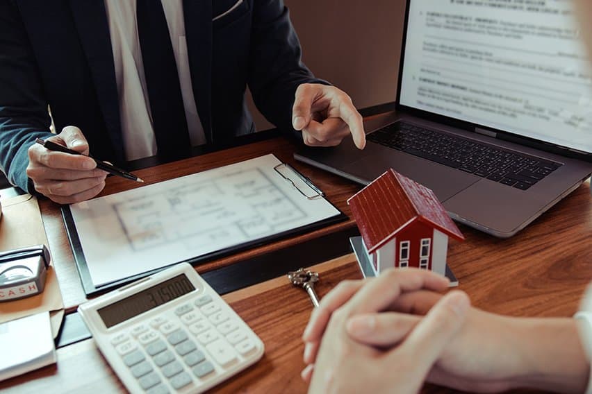 Is Land a Current or Long-Term Asset? How to Classify Land on the Balance Sheet image