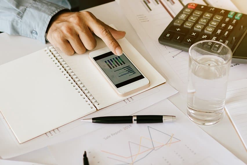 Mobile Expense Management: Definition and Tracking Expense image