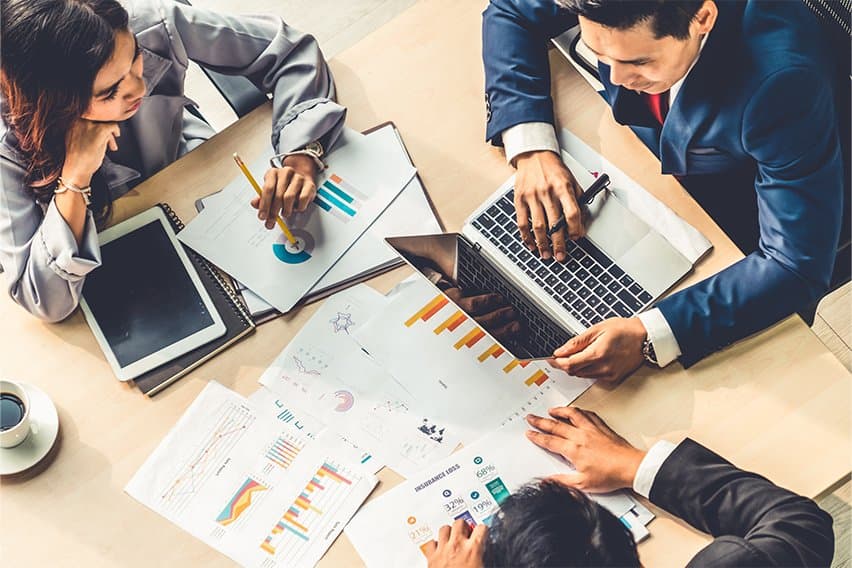 What Is Comparative Advantage Theory? Benefits & Examples image