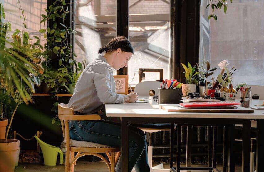 Making the Switch to FreshBooks? When Your Business Should Make the Move image