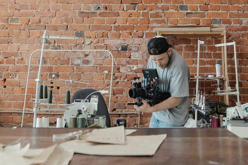 How to Pay Yourself as a Business Owner in the U.K. image