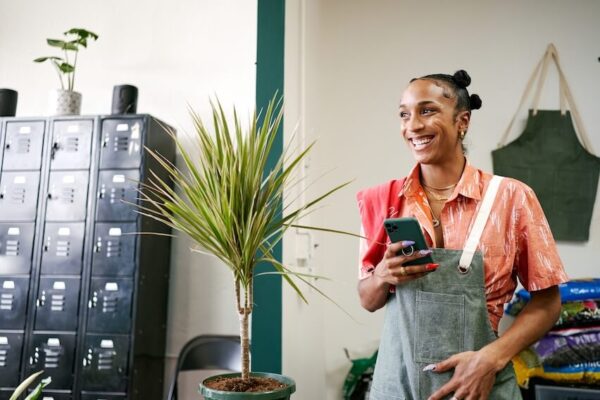 Is Self-Employment Making You Happier? | FreshBooks Blog